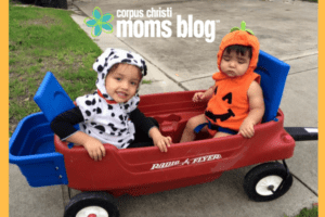 4 Tips for Safe Trick or Treating- Corpus Christi Moms Blog