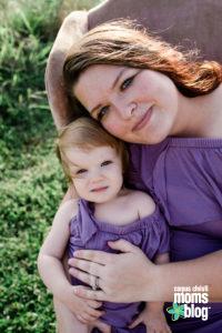 Portraits and Events by Lindsey Baker Mom Beauty- Mother and Daughter- Corpus Christi Moms Blog